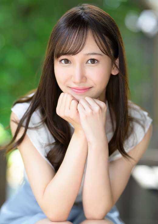 御園桃(御園もも)个人资料照片